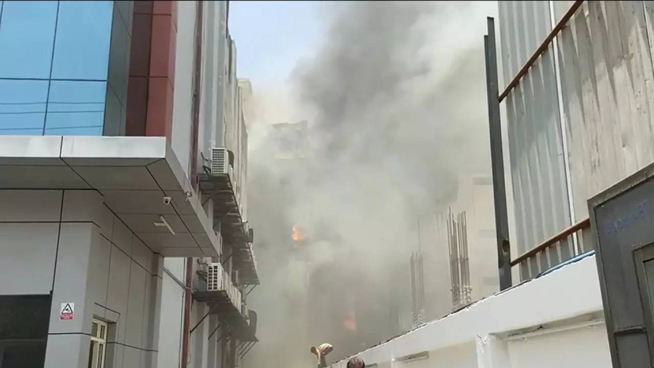 Major fire breaks out in two companies at Sector 67 in Noida