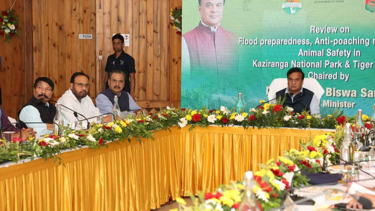 CM Himanta convenes meeting in Kaziranga to enhance animal safety during flood season