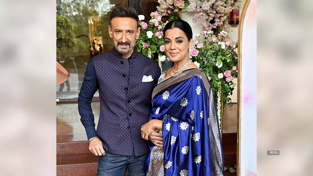 Rahul Dev and Mugdha Veira Godse host a devotional evening in Delhi
