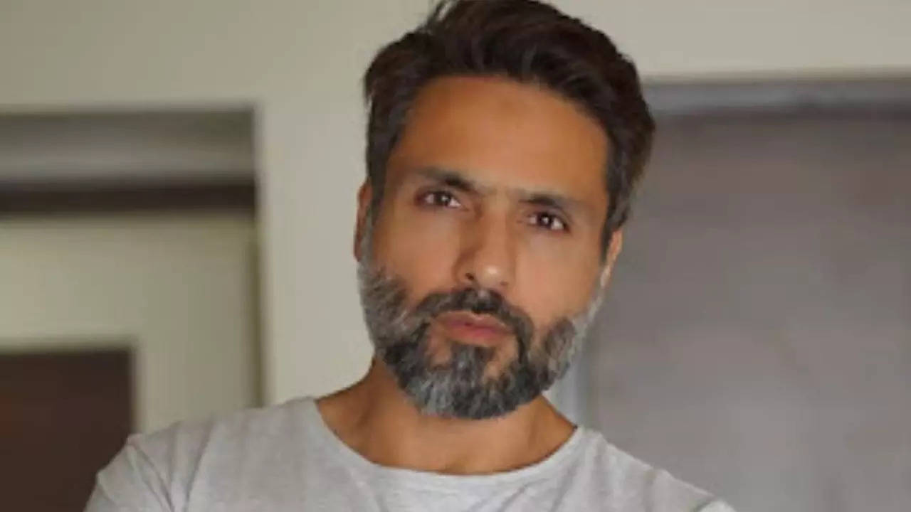 Mohammed Iqbal Khan visits hometown Srinagar after years to celebrate Eid-al-Adha, says ‘I'm celebrating my cousin's wedding along with Eid this year’