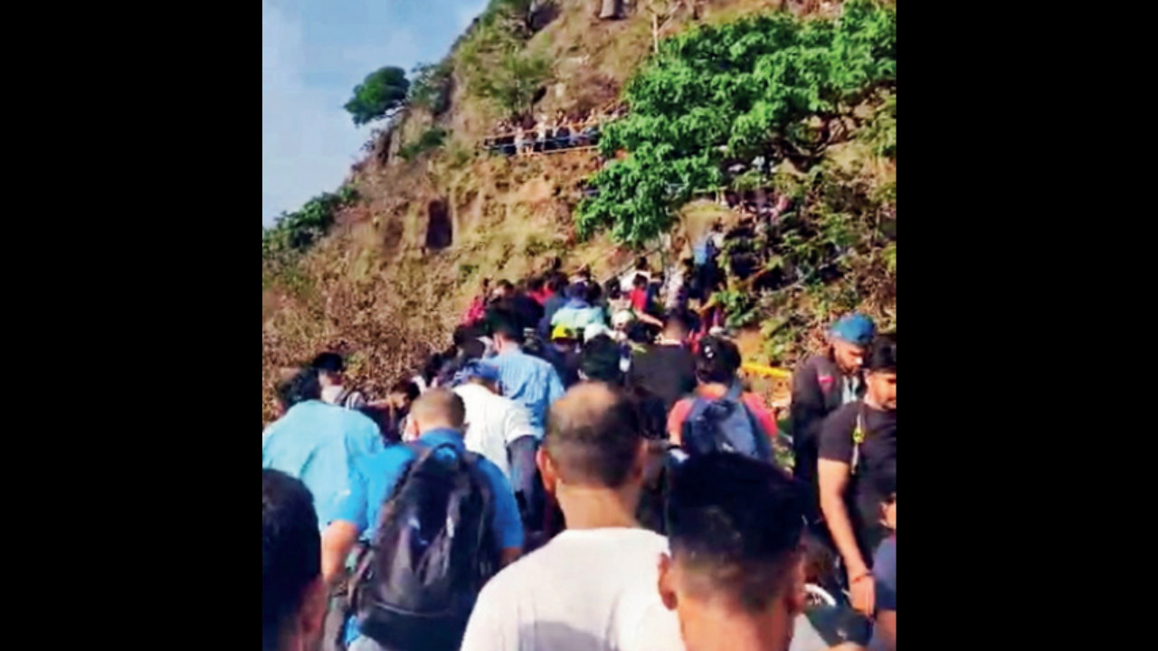Kalsubai Peak, Sinhagad Fort bear brunt of overcrowding