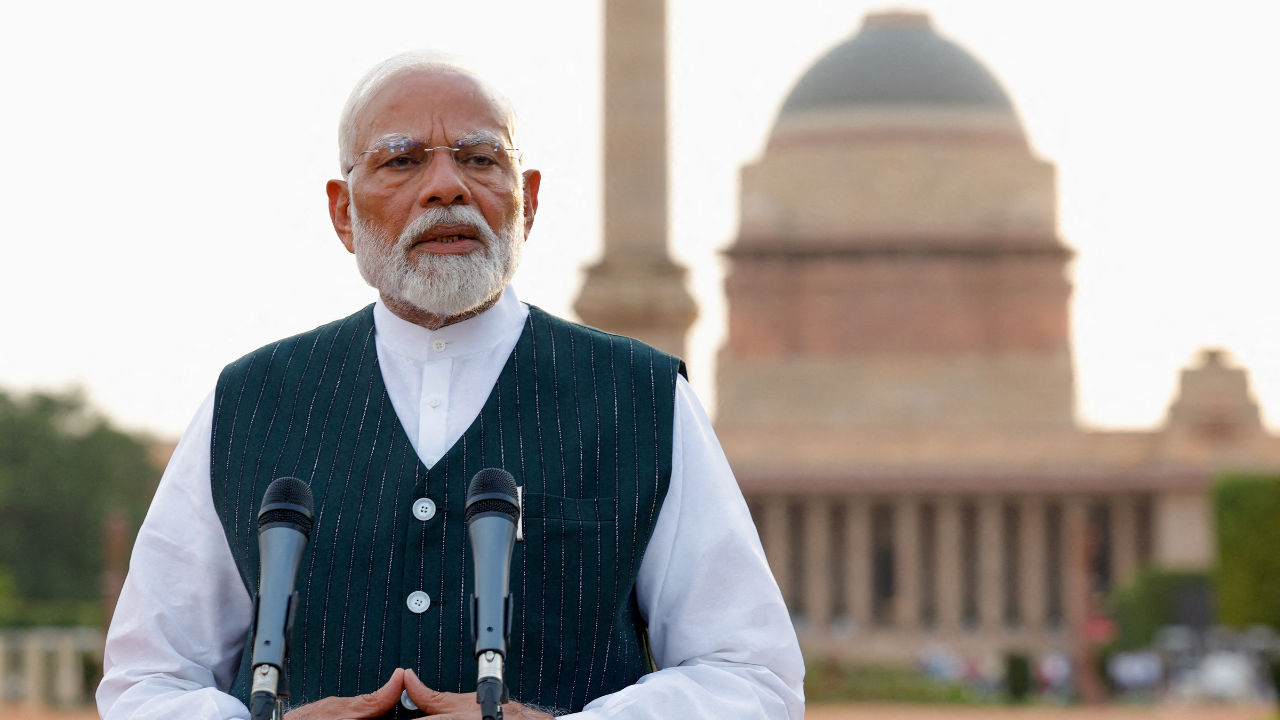 Congress poses six questions as PM Modi visits J&K