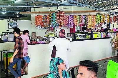 SSGH canteen asked to stop operations