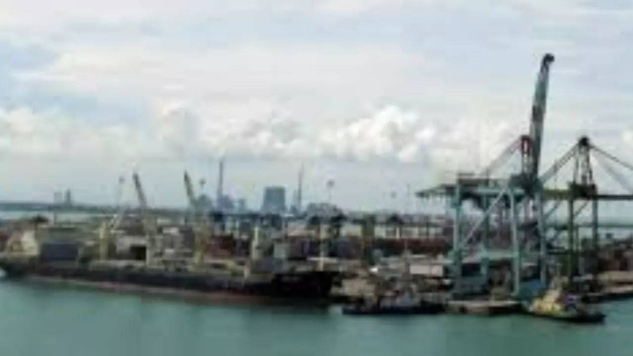 Filipino sailor ends life on ship at Tuticorin port