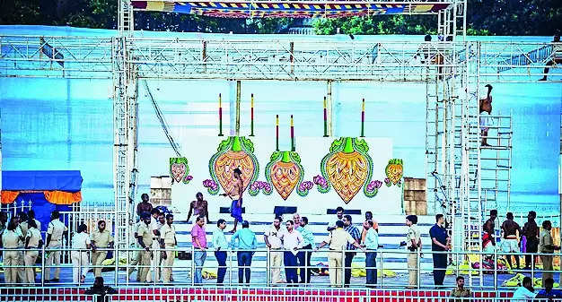 Stage set for Debasnan Purnima in Puri temple