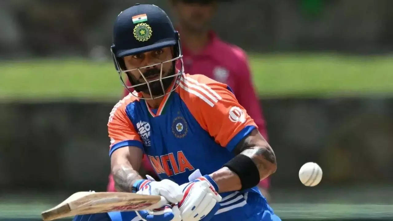 W, 6, W: India lose Kohli and SKY in span of 3 balls. Watch