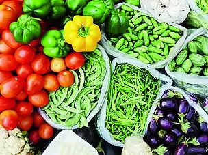 Rise in price of veggies pinches people of B’gavi