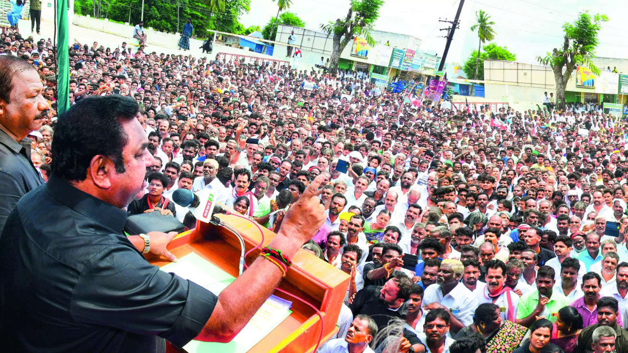 Tamil Nadu hooch tragedy toll rises to 58, Palaniswami demands CM Stalin’s resignation, CBI probe