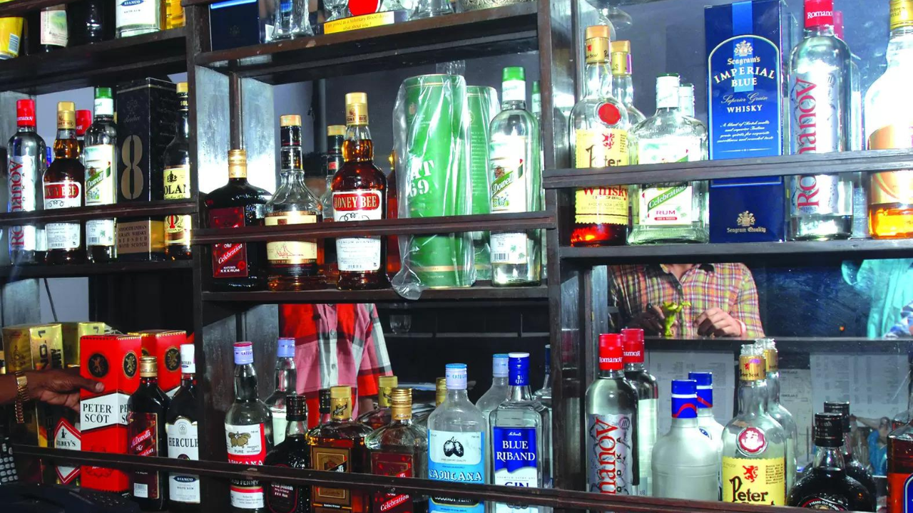 Goa to allow booze sale near schools, places of worship