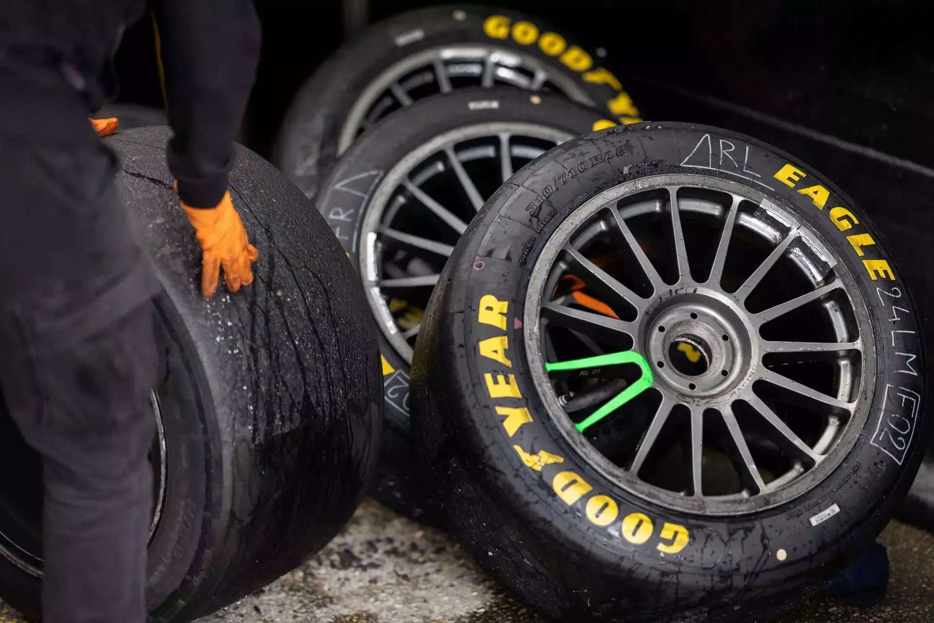 Global tyre makers to invest for manufacturing in India