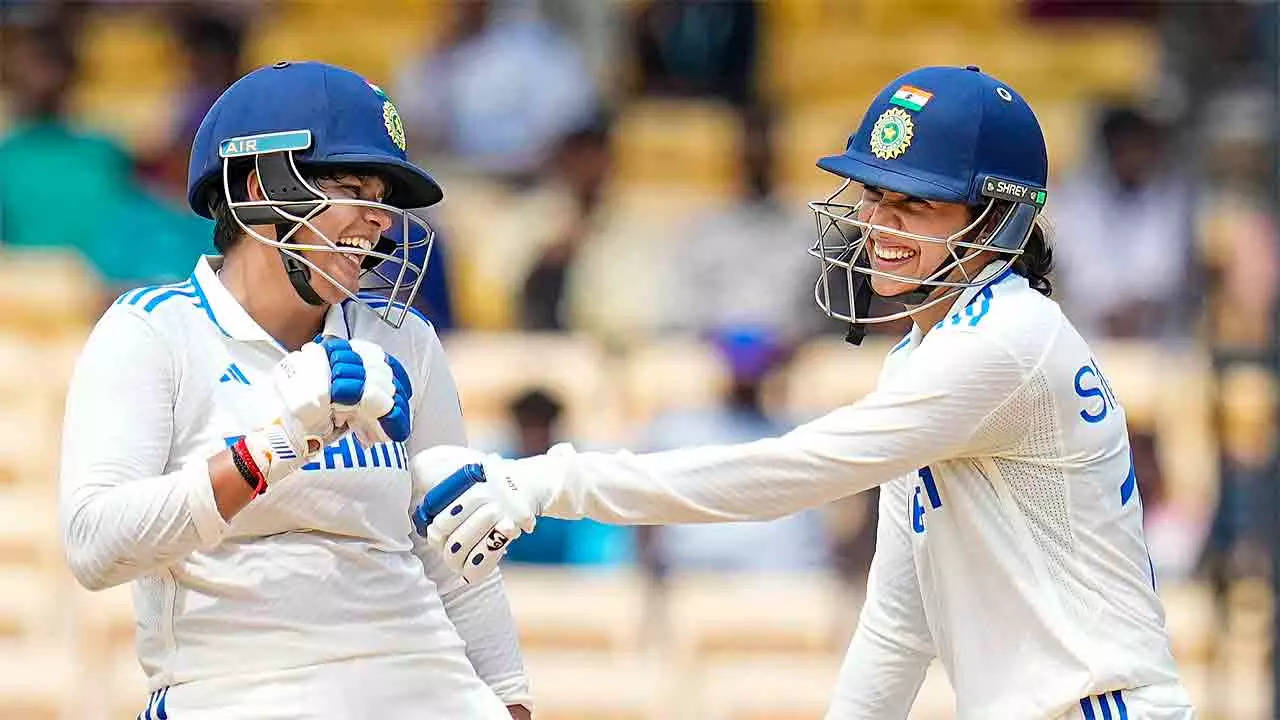 India vs South Africa, Oneoff Test Live Cricket Score India opt to