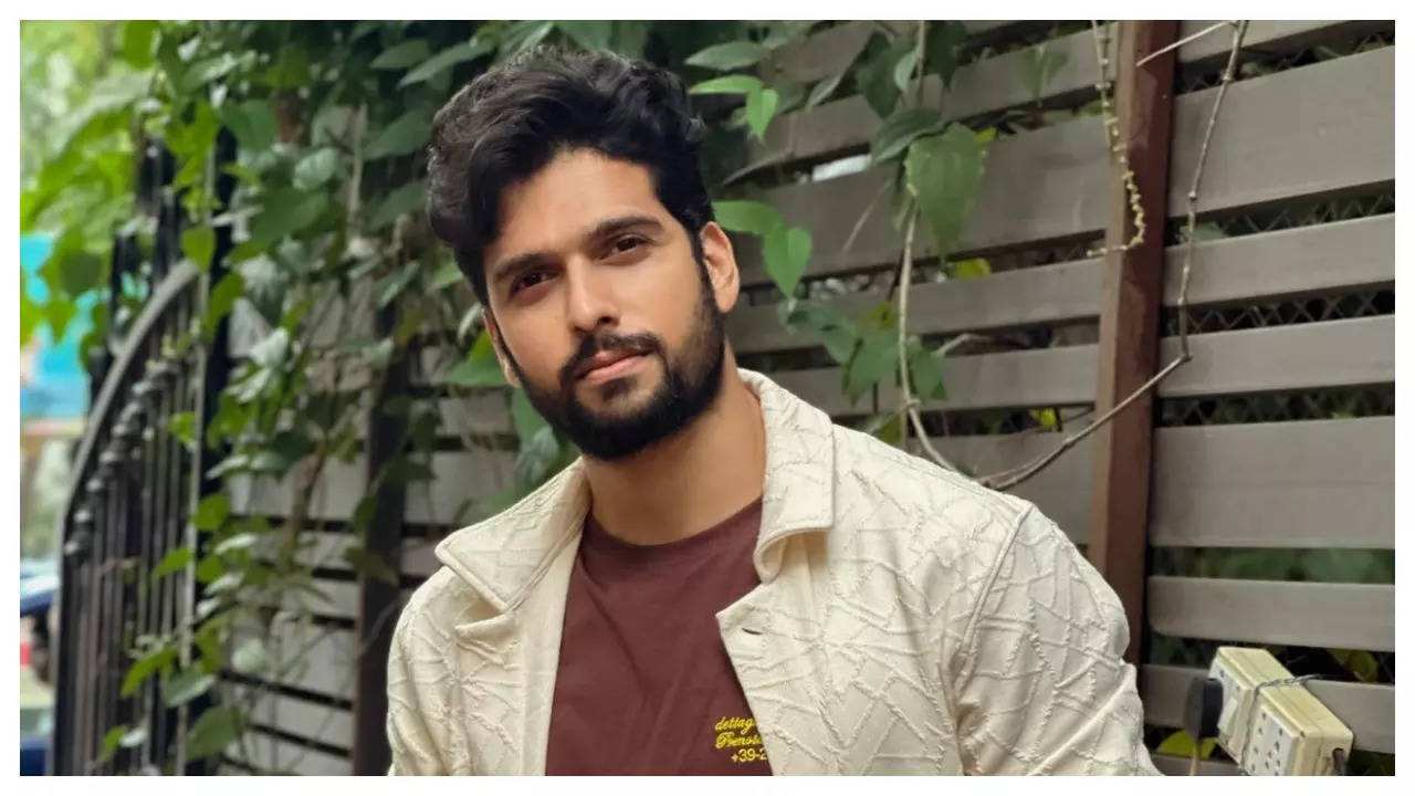 Bigg Boss OTT 3: Sai Ketan Rao reveals sleeping on railway tracks during tough times; says 'After my dad left, mom faced harassment from her in-laws'