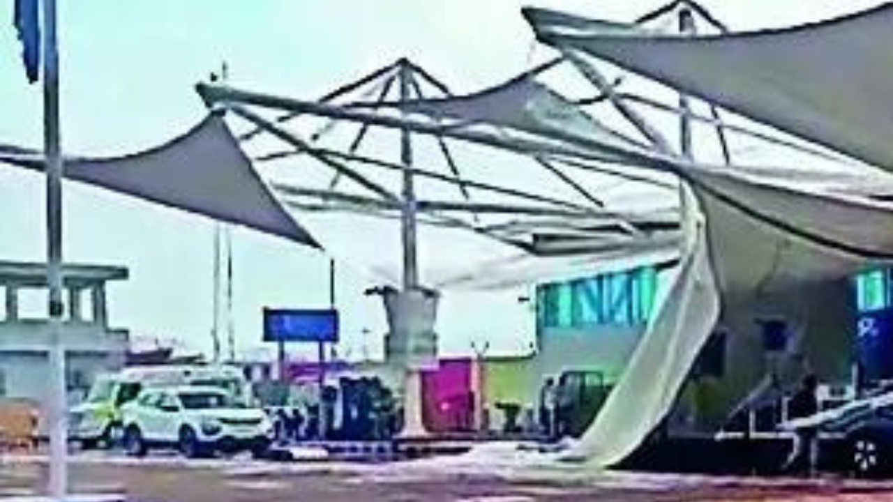 Day after IGI, canopy outside Rajkot airport collapses after rain