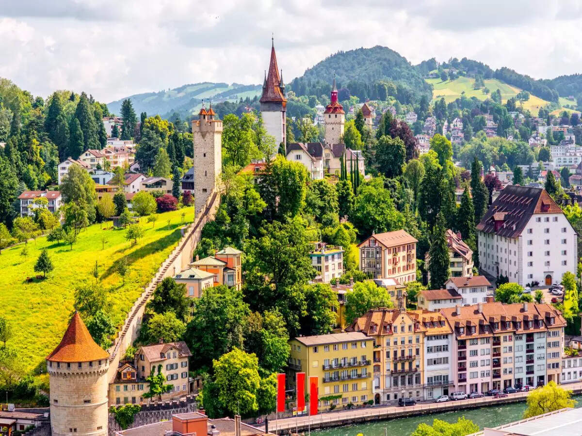 World Social Media Day: These Instagram-able spots in Switzerland will blow up your social media status!