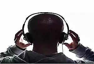 Long exposure to loud music, noise can cause hearing loss: Doctors