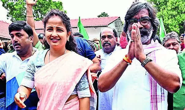 Hemant & Kalpana to enter House as lawmaker couple