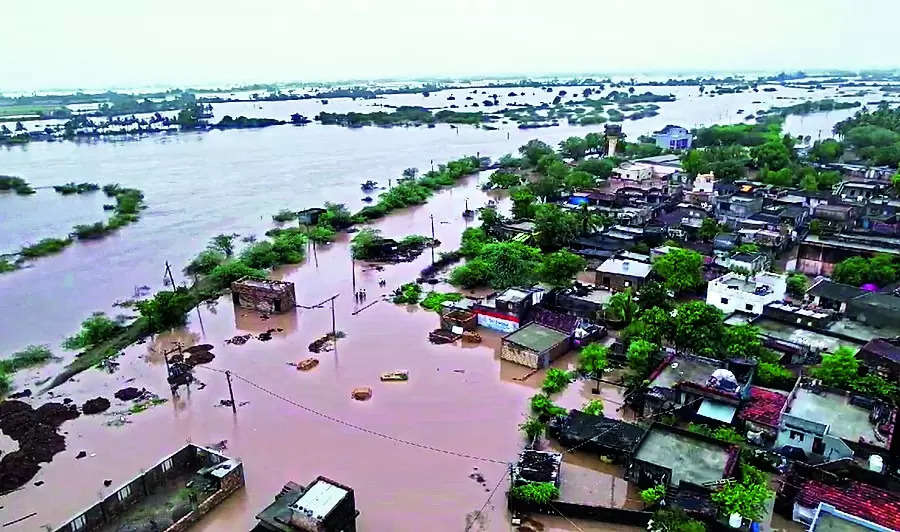 Junagadh rain: 30 villages cut off