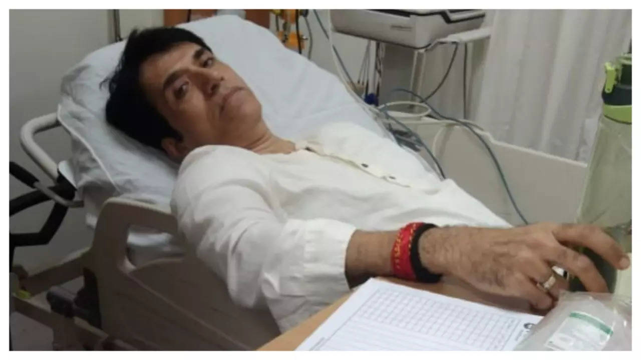 Sooraj Thapar hospitalised after complaining of severe stomach pain