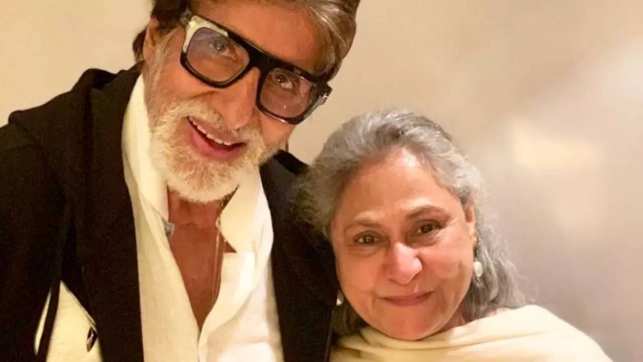 When Amitabh Bachchan talked about his wife Jaya Bachchan's argument skills: 'Bangaliyon ke saath kabhi behes nahi karna chahiye' | Hindi Movie News Filmymeet