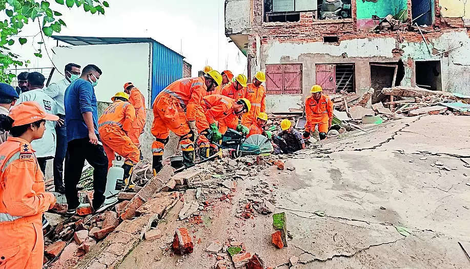 Deoghar building collapse wake-up call for admin ahead of Shravani mela
