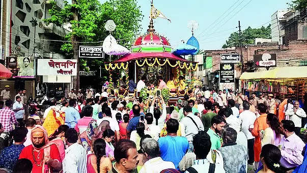 When gods undertake Yatra to meet and bless devotees on Kashi streets