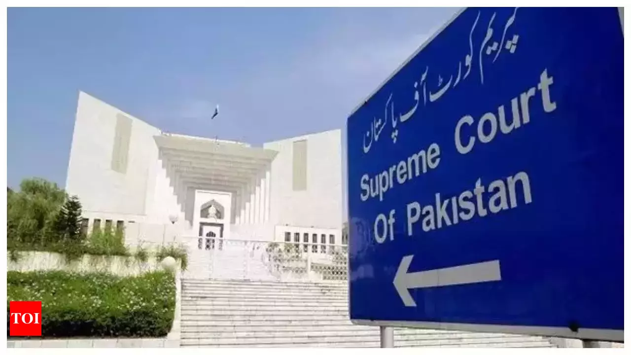 Civilians' military trial: SC directs AG of Pakistan to address families' concerns over meetings with prisoners