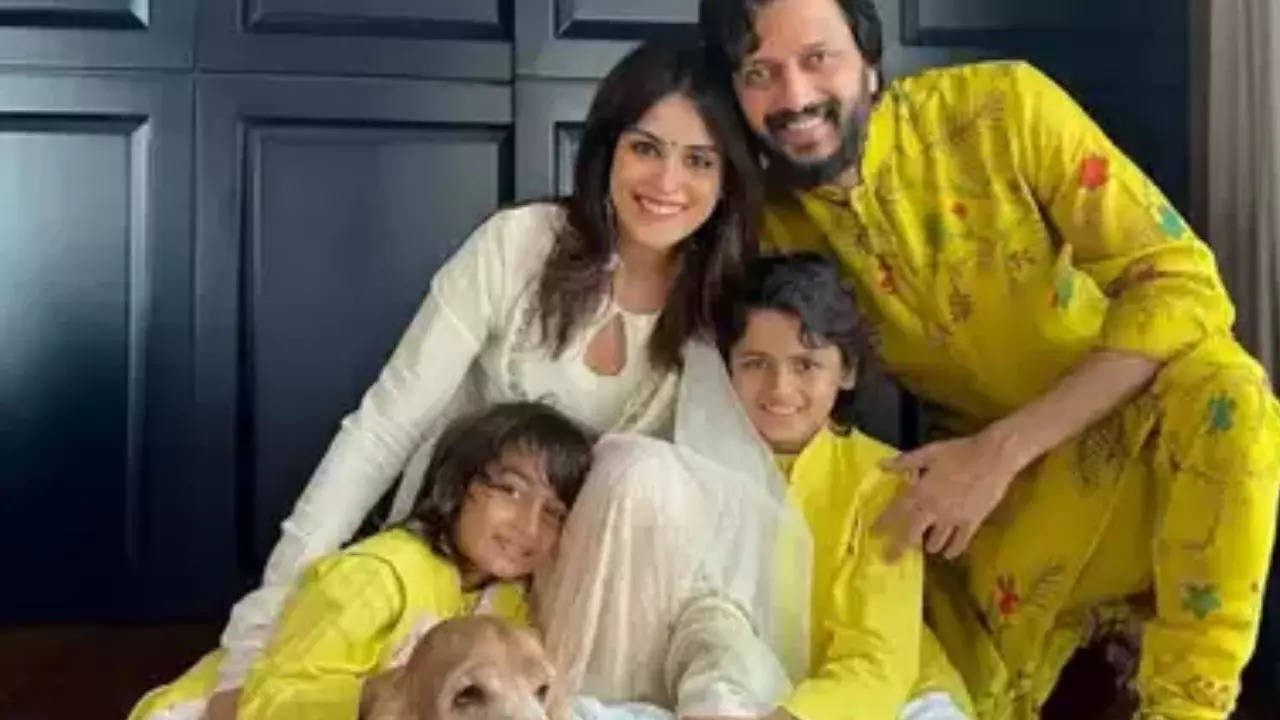 Riteish Deshmukh reveals why his children often greet paparazzi with folded hands | Hindi Movie News Filmymeet