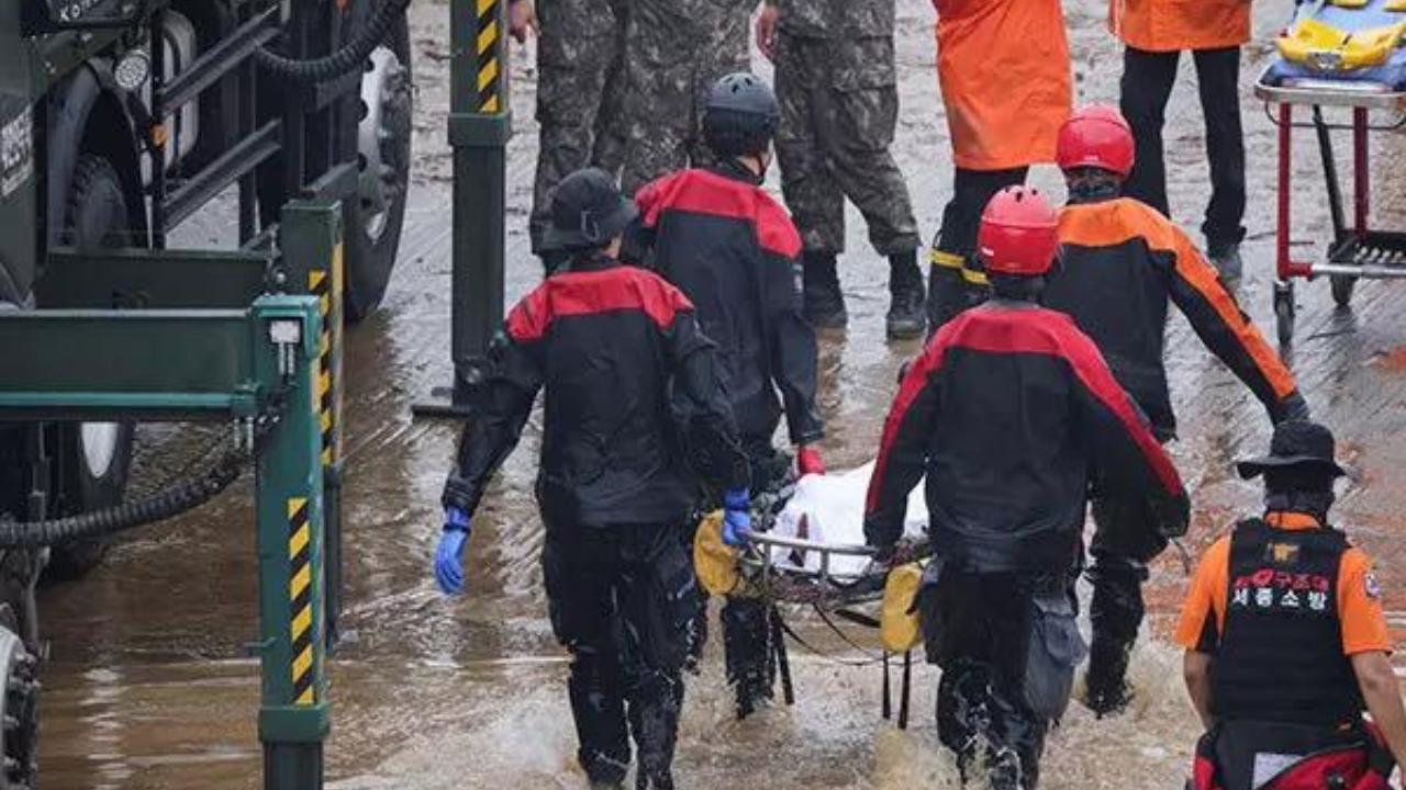 Four killed as heavy rains pound South Korea