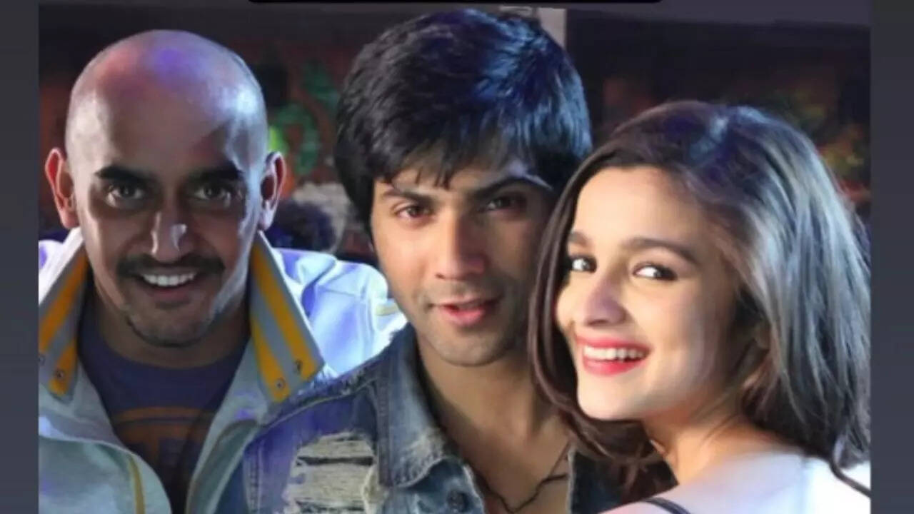 Alia-Varun celebrate 10 years of Humpty Sharma...