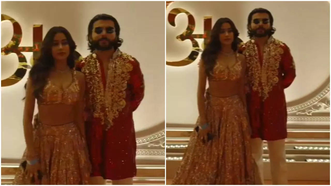 Anant Ambani and Radhika Merchant's wedding; Rumoured couple Janhvi Kapoor and Shikhar Pahariya pose together | Hindi Movie News Filmymeet