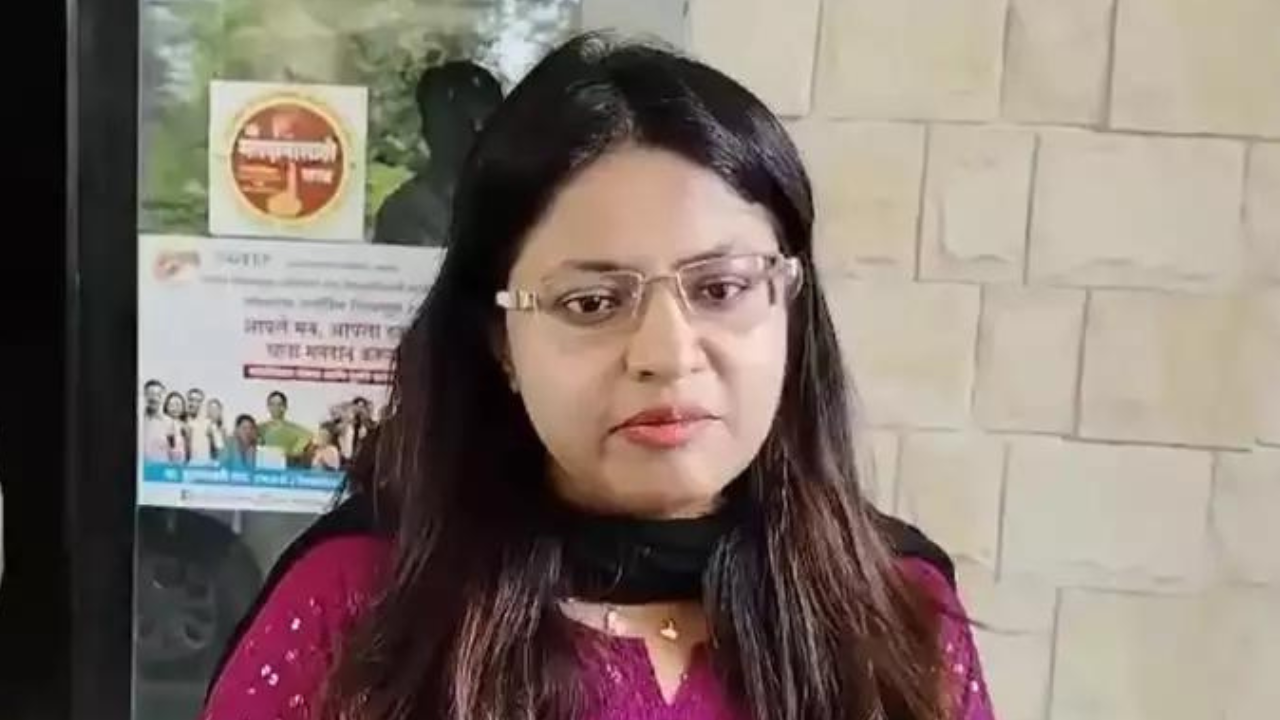 IAS probationer Khedkar used caste certificate for medical seat too