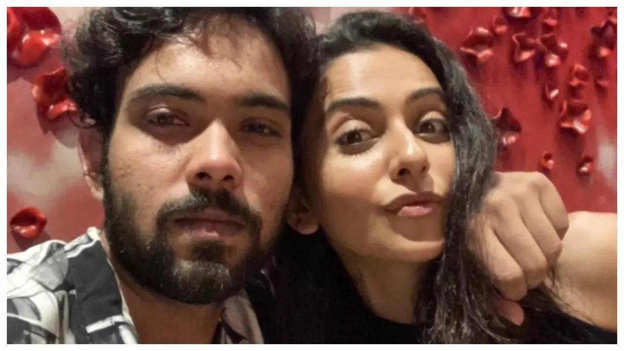 Rakul Preet Singh's brother Aman Preet Singh arrested in connection to a drugs case - reports | Hindi Movie News Filmymeet