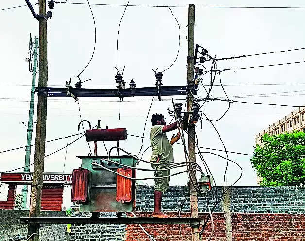 Utter confusion for 300 Namkum residents after 4-day power cuts