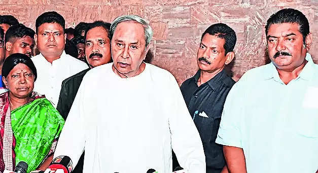 Naveen’s ‘shadow cabinet’ to keep track of govt works