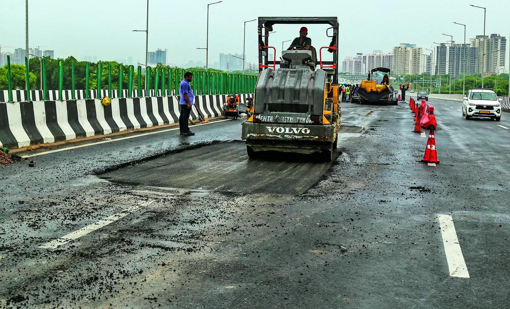 Gurgaon: 70m stretch of Dwarka expressway damaged 4 months after launch, repaired; NHAI to launch probe