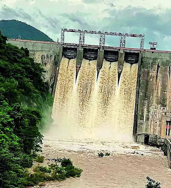 Chorus grows for maintaining full reservoir level in Siruvani dam
