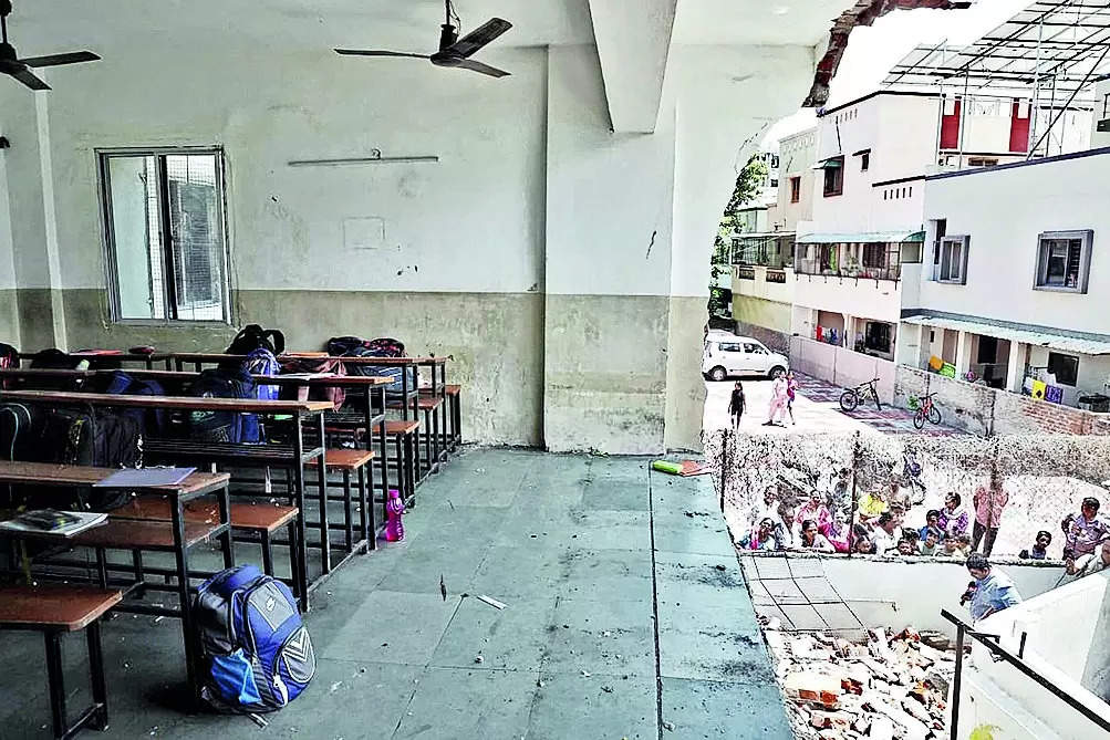 Student injured as classroom wall collapses in Vadodara