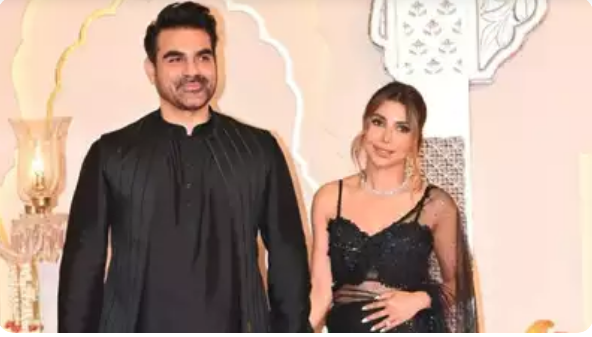 Arbaaz Khan and wife Sshura snapped in the city: video inside | Hindi Movie News Filmymeet