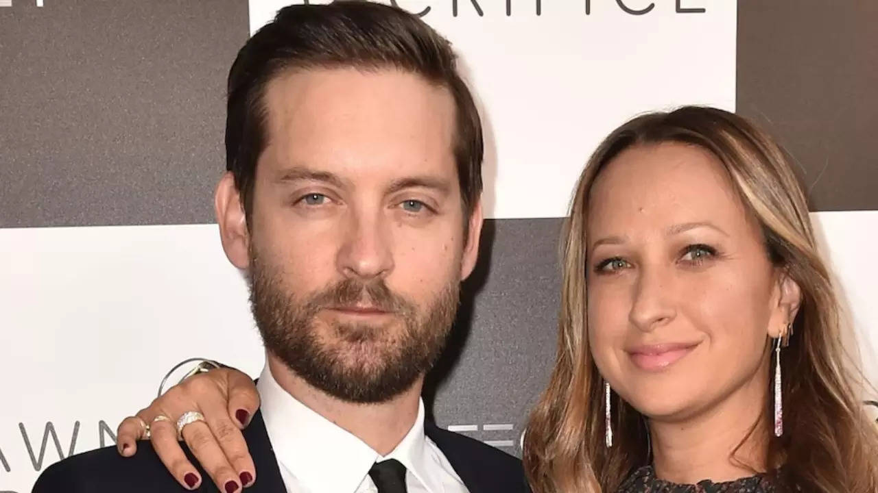 Jennifer Meyer praises ex Tobey Maguire and credits Gwyneth Paltrow for divorce guidance | English Movie News Filmymeet