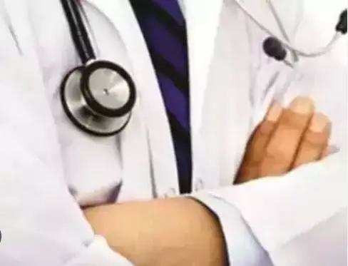 Kolkata: Doctor harassed after patient dies in hospital