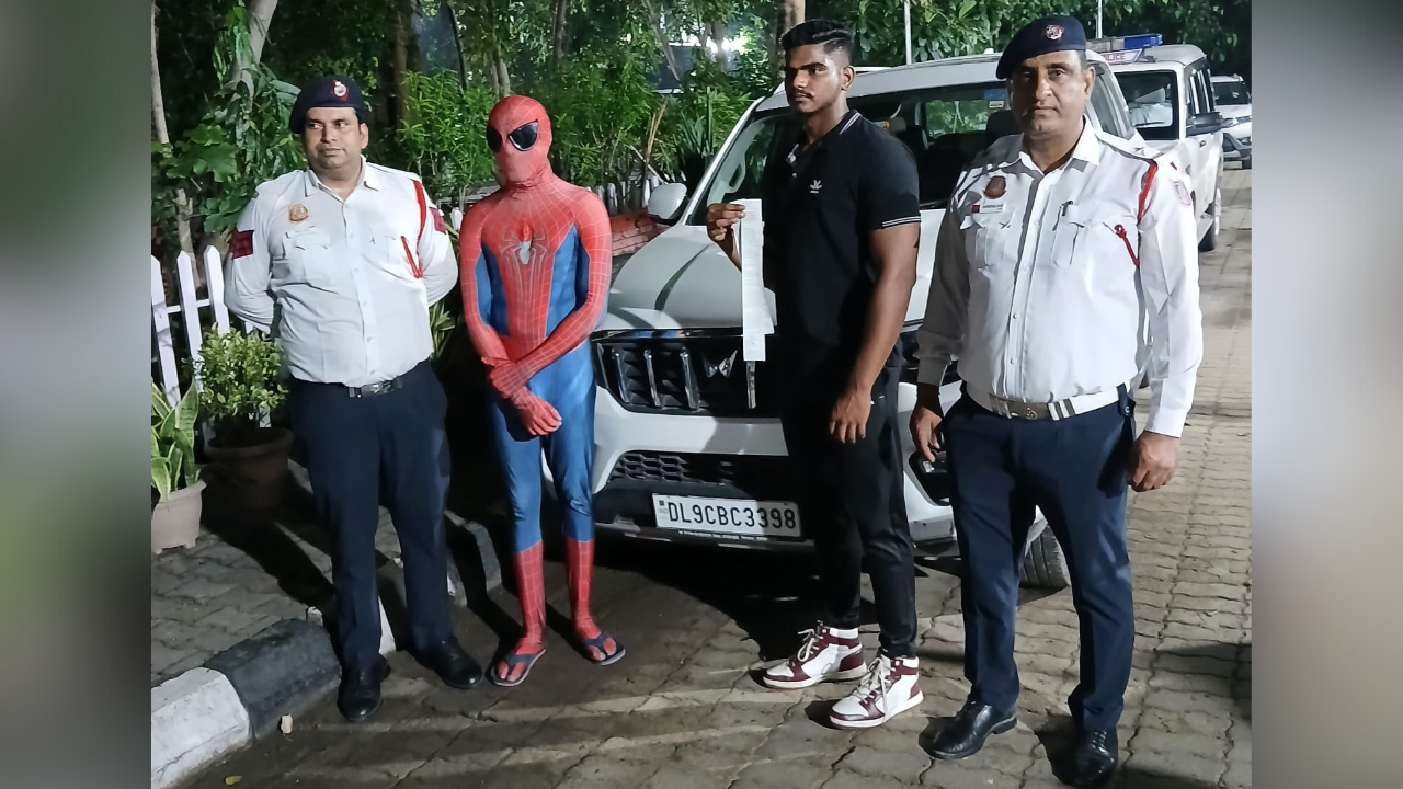 Delhi Police arrests 'Spider Man' for violating traffic rules