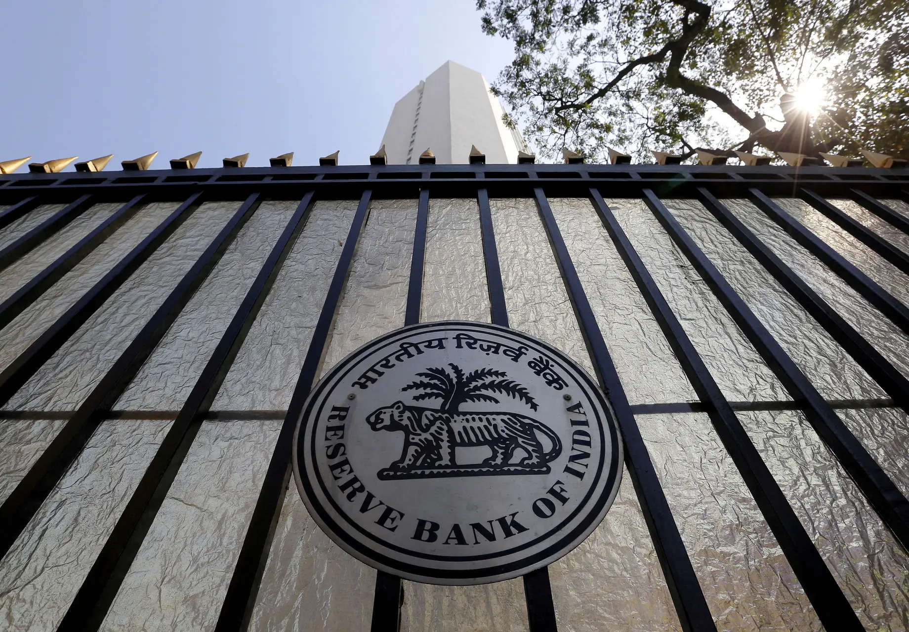 KYC must for walk-in money transfers to check frauds: RBI