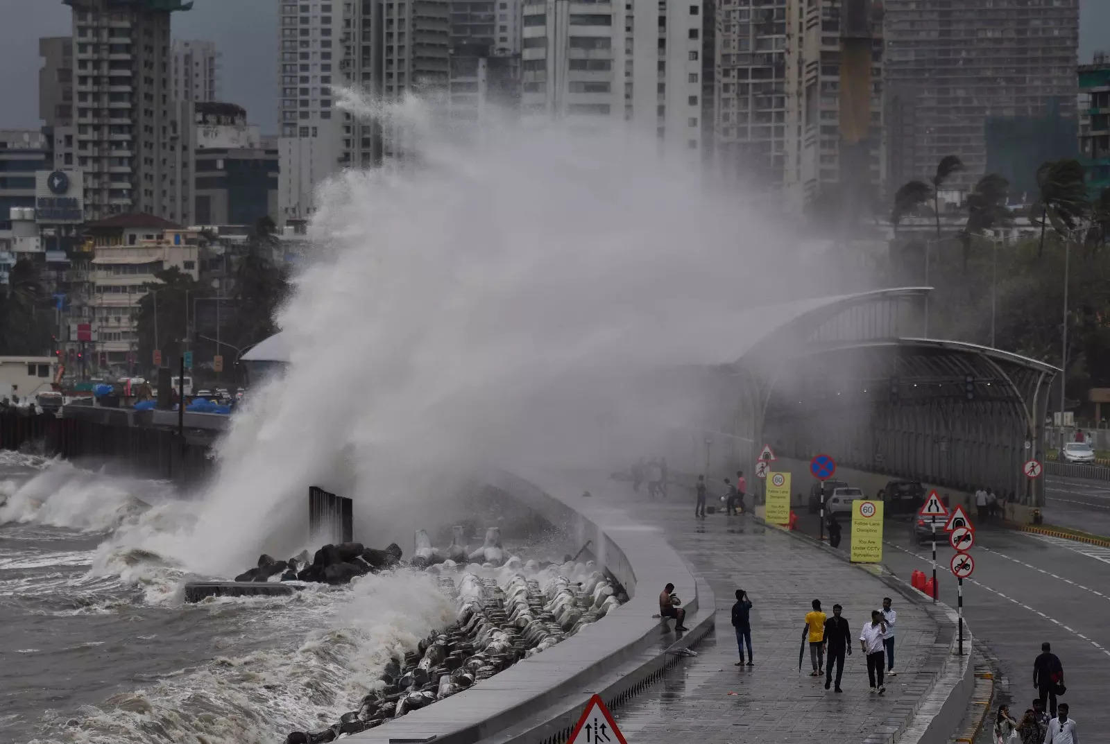 Mumbai rain: Lakes overflowing, trees uprooted, Andheri subway closed; IMD predicts intense showers ahead