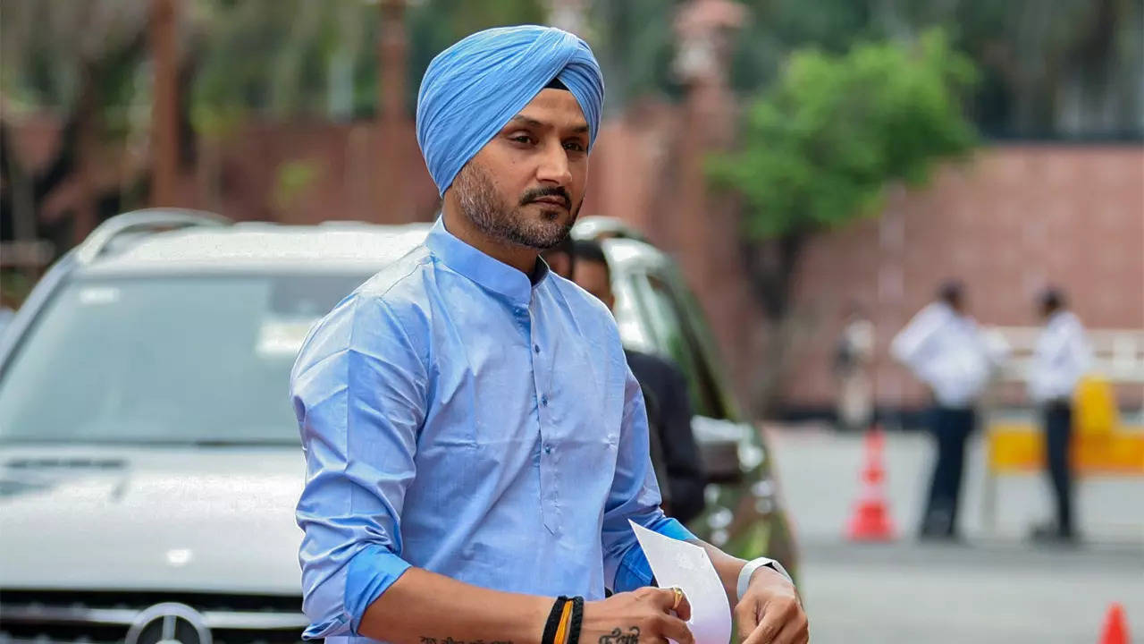 'The situation in Pakistan is...': Harbhajan backs BCCI's decision