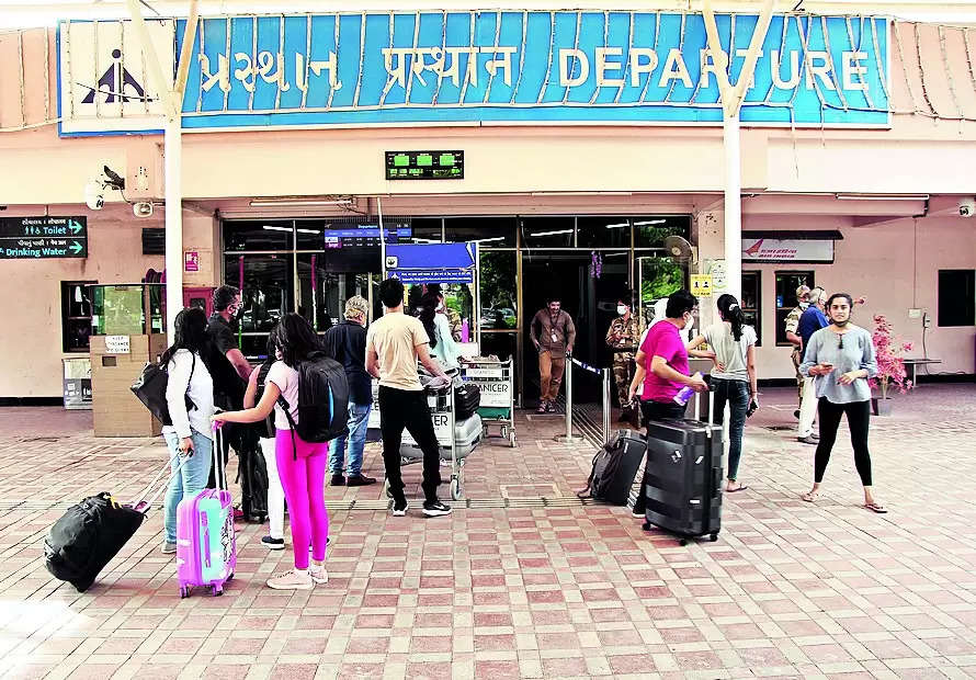 Airports Authority of India to raise 2,500 crore from old airport land