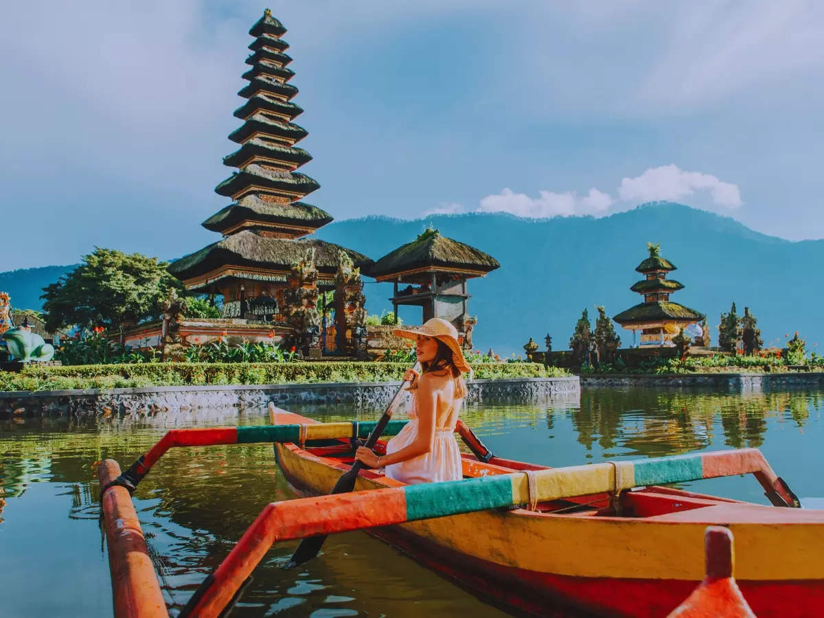 Why is Bali one of the top choices for vacation for women?