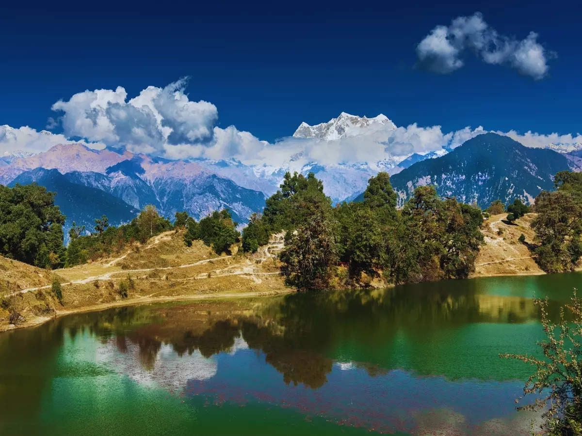 Most beautiful high altitude lakes in Uttarakhand