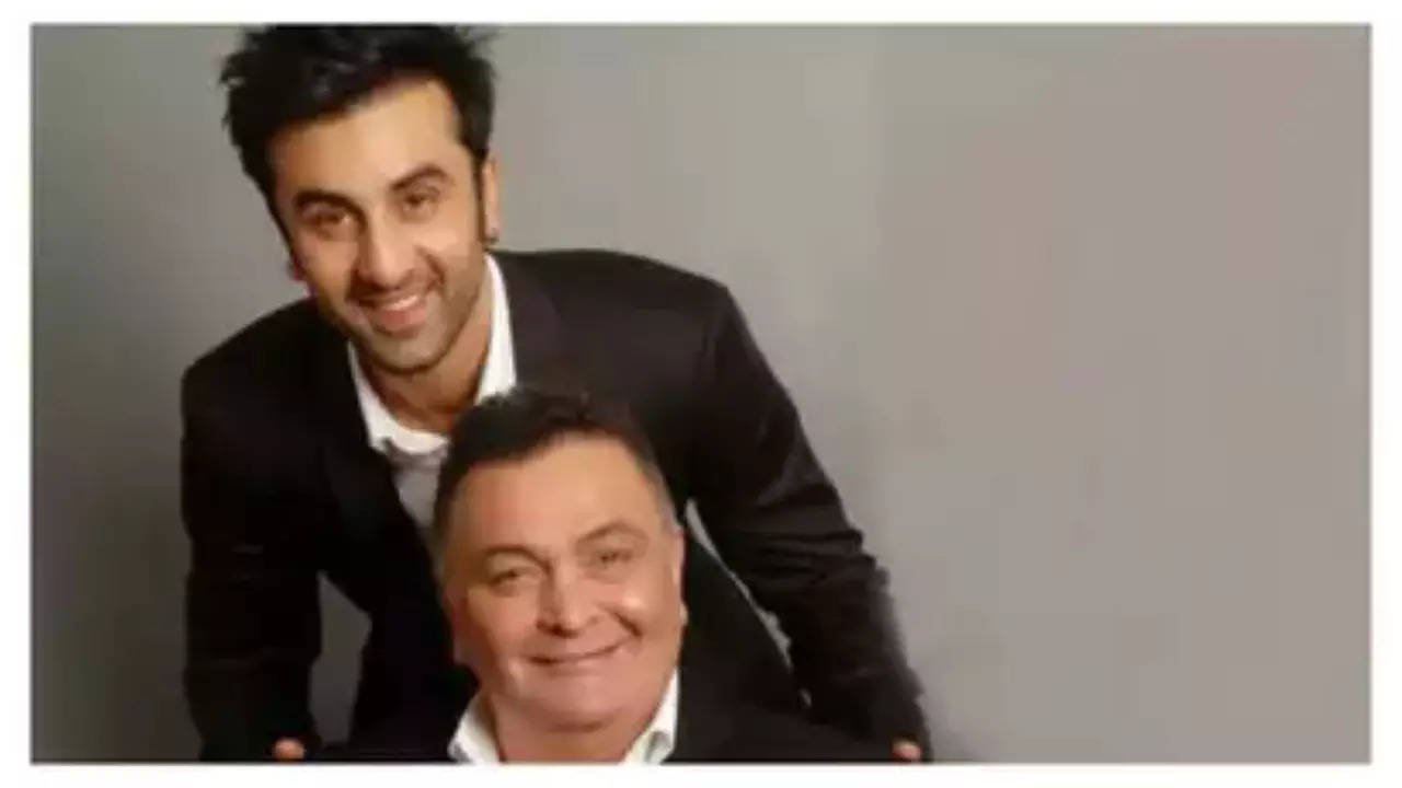 Ranbir Kapoor wishes to have his late father Rishi Kapoor back in life; Says 'Could spend more time together' | Hindi Movie News Filmymeet