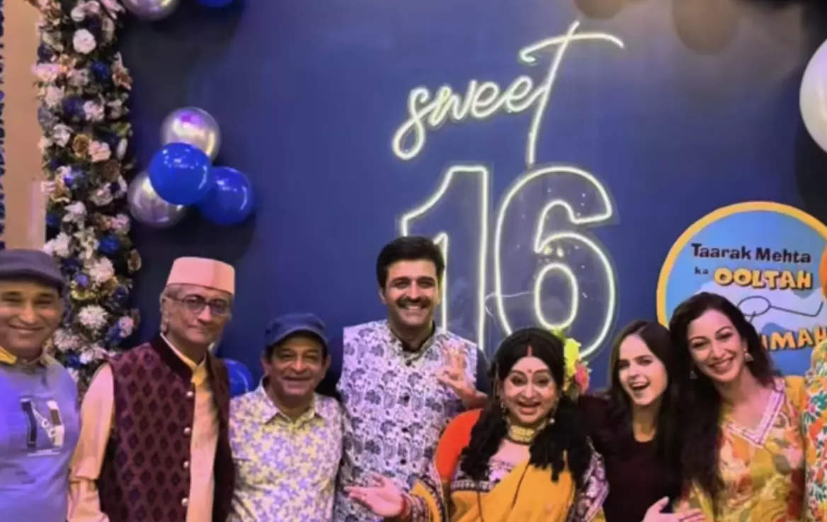 Palak Sindhwani celebrates 16 years of Taarak Mehta Ka Ooltah Chashmah with the cast members; writes, “From our screen to your hearts..”