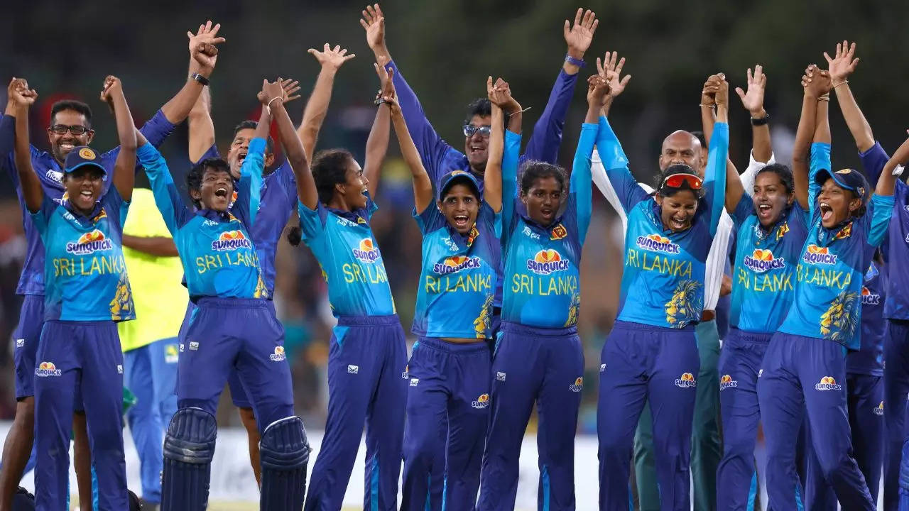 Sri Lanka beat India to lift maiden women's Asia Cup title